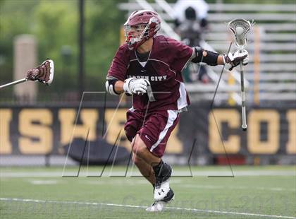 Thumbnail 1 in Jamesville-DeWitt vs. Garden City (NYSPHSAA Class B Final) photogallery.