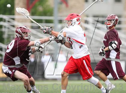 Thumbnail 1 in Jamesville-DeWitt vs. Garden City (NYSPHSAA Class B Final) photogallery.