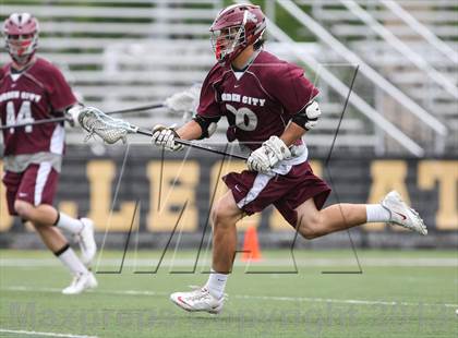 Thumbnail 2 in Jamesville-DeWitt vs. Garden City (NYSPHSAA Class B Final) photogallery.