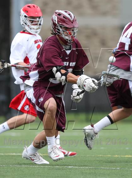 Thumbnail 1 in Jamesville-DeWitt vs. Garden City (NYSPHSAA Class B Final) photogallery.
