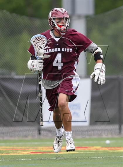 Thumbnail 1 in Jamesville-DeWitt vs. Garden City (NYSPHSAA Class B Final) photogallery.