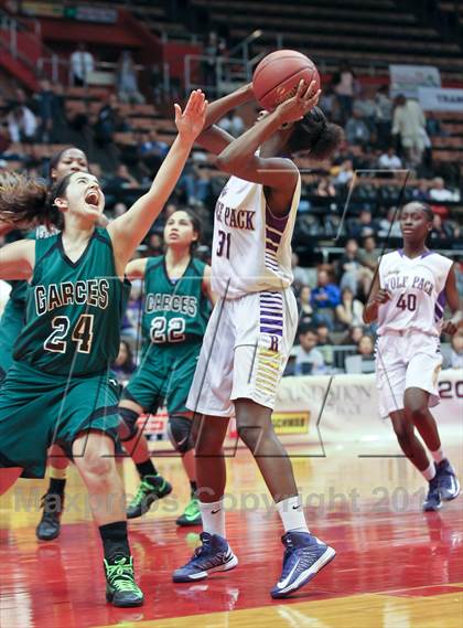 Thumbnail 3 in Garces vs Ridgeway (CIF CS D2 Final) photogallery.