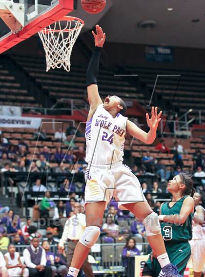 Thumbnail 2 in Garces vs Ridgeway (CIF CS D2 Final) photogallery.