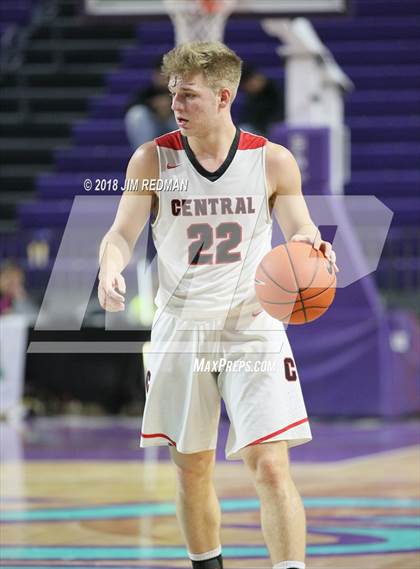 Thumbnail 3 in Brunswick vs La Crosse Central (City of Palms Classic) photogallery.