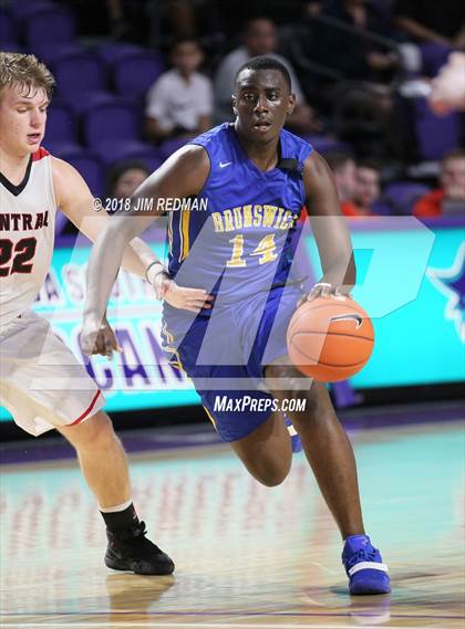Thumbnail 1 in Brunswick vs La Crosse Central (City of Palms Classic) photogallery.