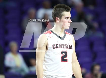 Thumbnail 3 in Brunswick vs La Crosse Central (City of Palms Classic) photogallery.