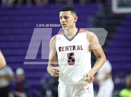 Thumbnail 2 in Brunswick vs La Crosse Central (City of Palms Classic) photogallery.