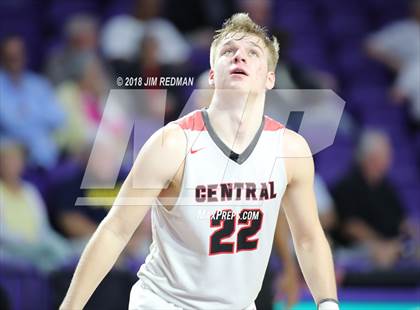 Thumbnail 2 in Brunswick vs La Crosse Central (City of Palms Classic) photogallery.