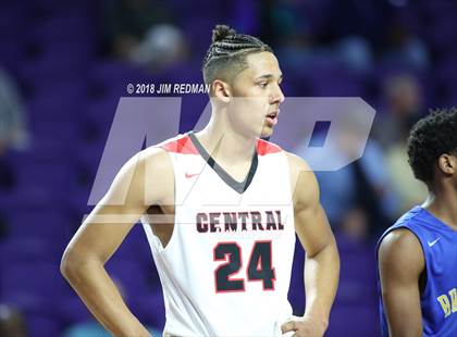 Thumbnail 1 in Brunswick vs La Crosse Central (City of Palms Classic) photogallery.