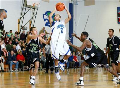 Thumbnail 3 in Atlantic Shores Christian vs Roanoke Catholic (VIS D2 State Quarterfinal) photogallery.