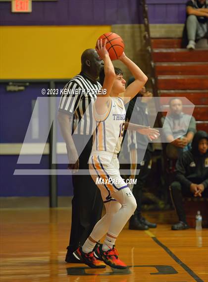 Thumbnail 3 in Bonnabel @ Thibodaux photogallery.