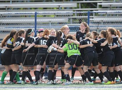 Thumbnail 3 in York @ Downers Grove South photogallery.