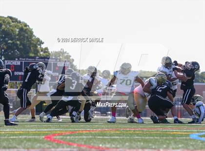 Thumbnail 1 in Longwood @ Sachem North photogallery.