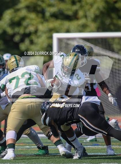 Thumbnail 1 in Longwood @ Sachem North photogallery.