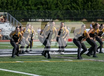 Thumbnail 1 in Longwood @ Sachem North photogallery.