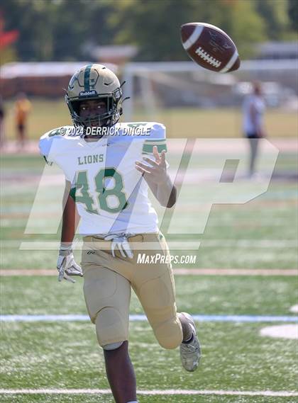 Thumbnail 3 in Longwood @ Sachem North photogallery.