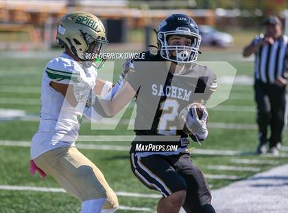Thumbnail 3 in Longwood @ Sachem North photogallery.