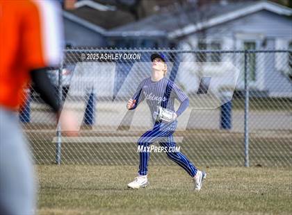 Thumbnail 3 in Armada @ Marysville photogallery.
