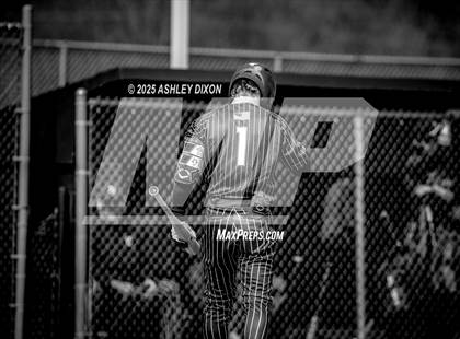 Thumbnail 1 in Armada @ Marysville photogallery.