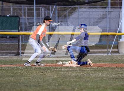Thumbnail 1 in Armada @ Marysville photogallery.