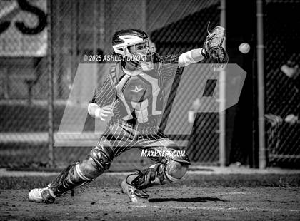 Thumbnail 1 in Armada @ Marysville photogallery.