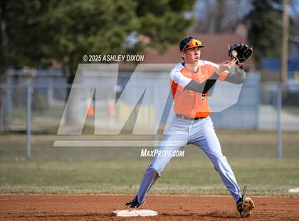 Thumbnail 2 in Armada @ Marysville photogallery.