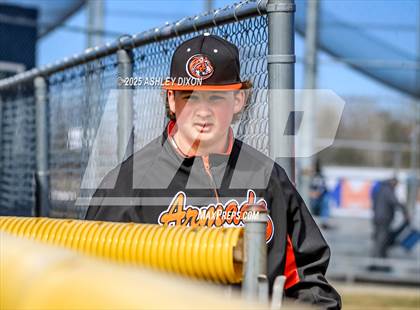 Thumbnail 2 in Armada @ Marysville photogallery.