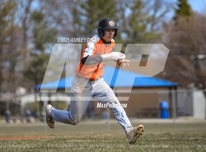 Thumbnail 2 in Armada @ Marysville photogallery.