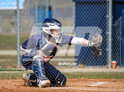 Thumbnail 1 in Armada @ Marysville photogallery.