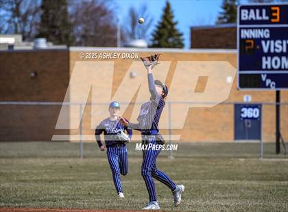 Thumbnail 1 in Armada @ Marysville photogallery.