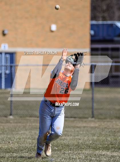Thumbnail 2 in Armada @ Marysville photogallery.