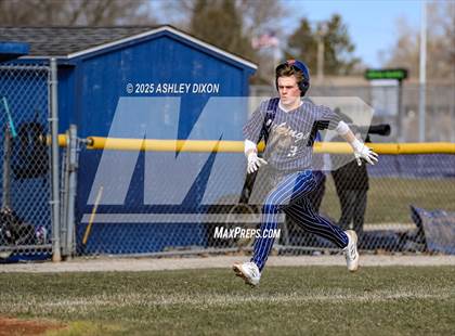 Thumbnail 2 in Armada @ Marysville photogallery.