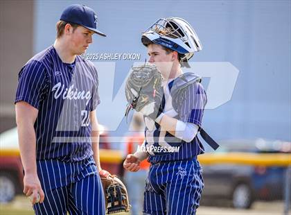 Thumbnail 3 in Armada @ Marysville photogallery.