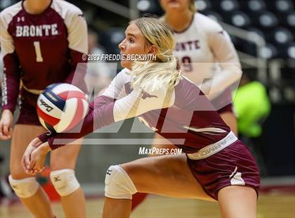 Thumbnail 1 in Harrold vs. Bronte (UIL 1A Volleyball Semi-Final) photogallery.