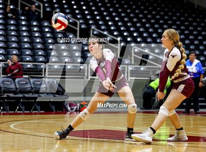Thumbnail 1 in Harrold vs. Bronte (UIL 1A Volleyball Semi-Final) photogallery.