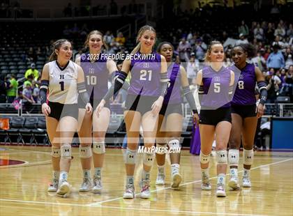 Thumbnail 3 in Harrold vs. Bronte (UIL 1A Volleyball Semi-Final) photogallery.