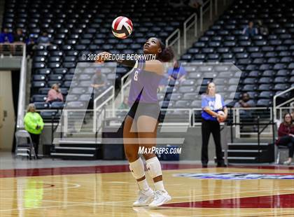 Thumbnail 1 in Harrold vs. Bronte (UIL 1A Volleyball Semi-Final) photogallery.