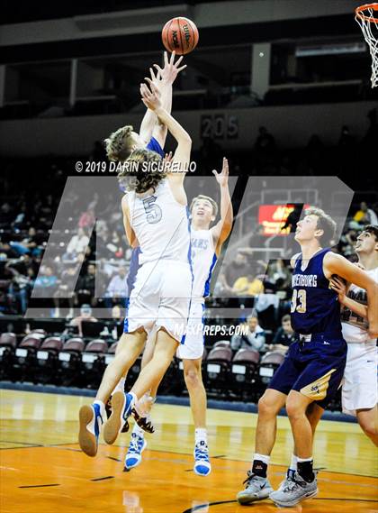 Thumbnail 1 in Wickenburg vs. Valley Christian (AIA 3A Quarterfinals) photogallery.