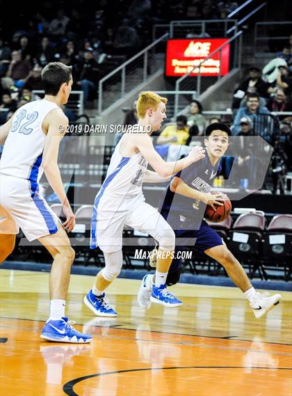 Thumbnail 3 in Wickenburg vs. Valley Christian (AIA 3A Quarterfinals) photogallery.