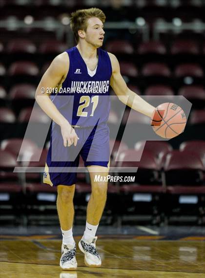 Thumbnail 3 in Wickenburg vs. Valley Christian (AIA 3A Quarterfinals) photogallery.