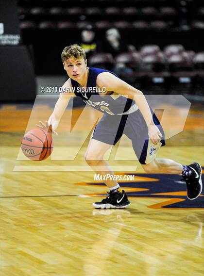 Thumbnail 2 in Wickenburg vs. Valley Christian (AIA 3A Quarterfinals) photogallery.