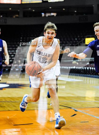 Thumbnail 2 in Wickenburg vs. Valley Christian (AIA 3A Quarterfinals) photogallery.