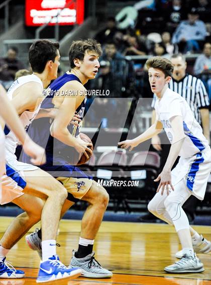 Thumbnail 1 in Wickenburg vs. Valley Christian (AIA 3A Quarterfinals) photogallery.