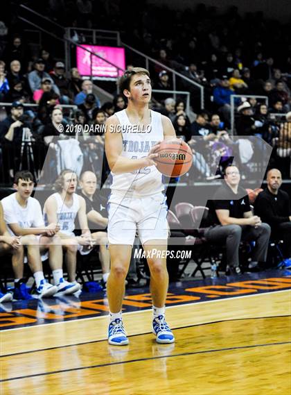 Thumbnail 1 in Wickenburg vs. Valley Christian (AIA 3A Quarterfinals) photogallery.