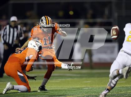 Thumbnail 2 in Half Moon Bay vs. Terra Nova (CIF CCS Open D3 Final) photogallery.