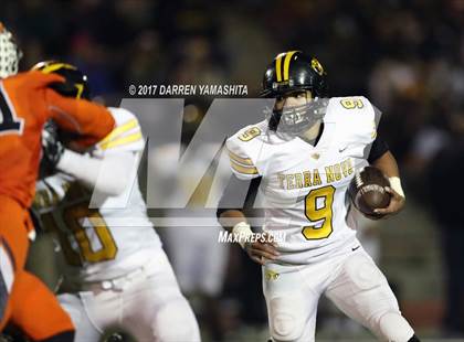 Thumbnail 3 in Half Moon Bay vs. Terra Nova (CIF CCS Open D3 Final) photogallery.