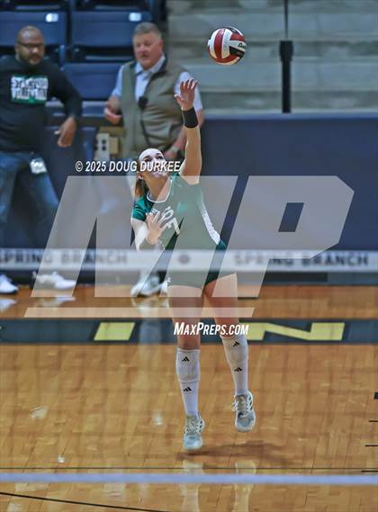 Thumbnail 1 in Foster vs. Stratford (UIL 6A D2 Girls Volleyball  Area) photogallery.