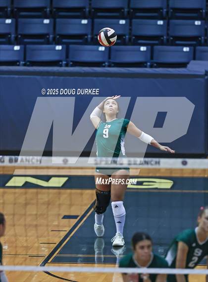 Thumbnail 3 in Foster vs. Stratford (UIL Volleyball 6A D2 Area) photogallery.