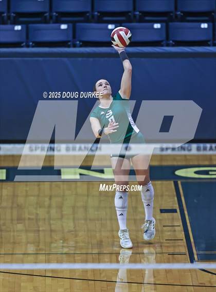 Thumbnail 3 in Foster vs. Stratford (UIL 6A D2 Girls Volleyball  Area) photogallery.