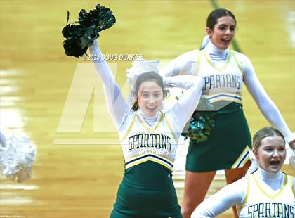 Thumbnail 2 in Foster vs. Stratford (UIL 6A D2 Girls Volleyball  Area) photogallery.